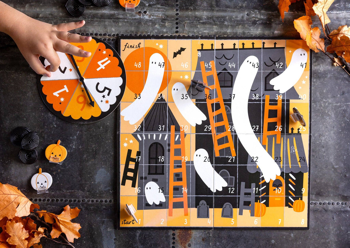 Hey Boo Ghosts &amp; Ladders Game
