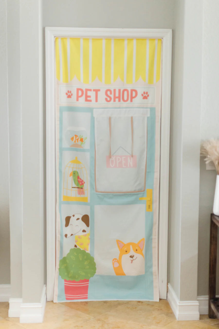 Pet Shop &amp; Groomer Doorway Storefront