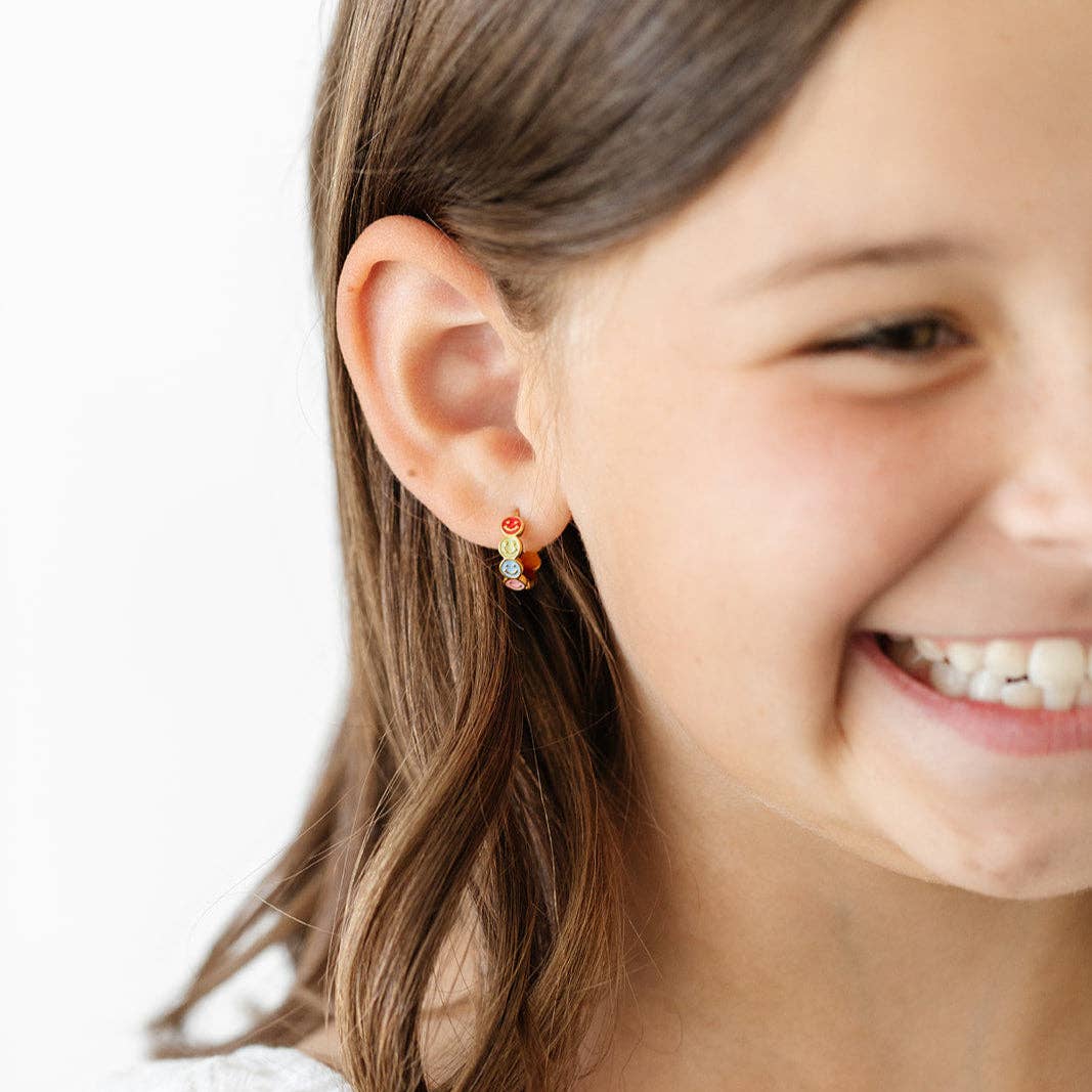 Pip Pop Post - Smiley Face Hoop Earrings - Hypoallergenic, Flat Back, Girl: Pair