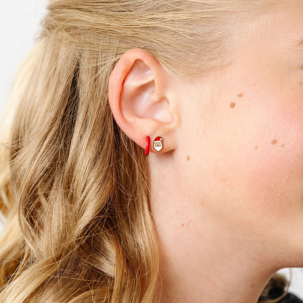 Pip Pop Post - Santa Stud Earrings - Hypoallergenic, Flat Back, Girl Gift: Pair
